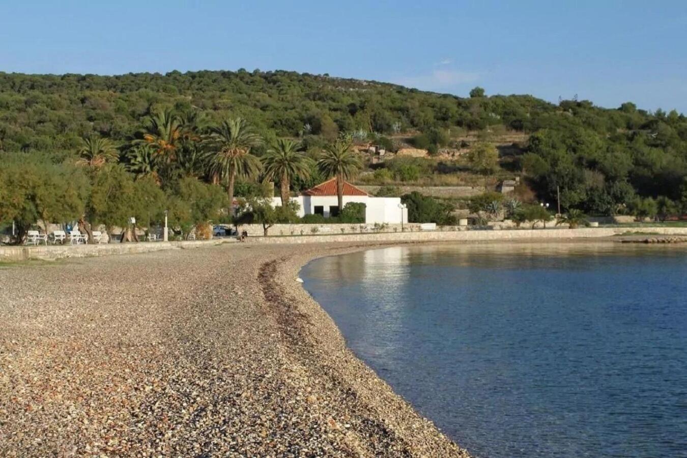 Apartment Tenara Vis Luaran gambar